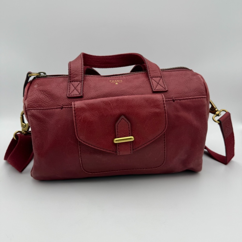 Fossil Crossbody Bag Red Leather Boho Classic Small Duffle Satchel Adjustable